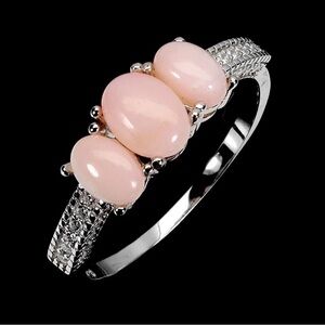 Elegant Natural Ethiopian Pink Opal in 925 Sterling Silver Ring Sz 7